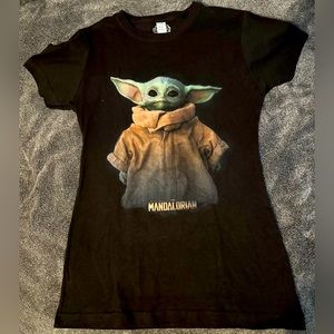 Star Wars baby Yoda The Mandalorian tshirt, size S, black